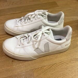 Veja Sneaker